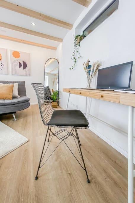 Stylisches Apartment Mit Terrasse In Der Altstadt Von Донауверт Екстер'єр фото